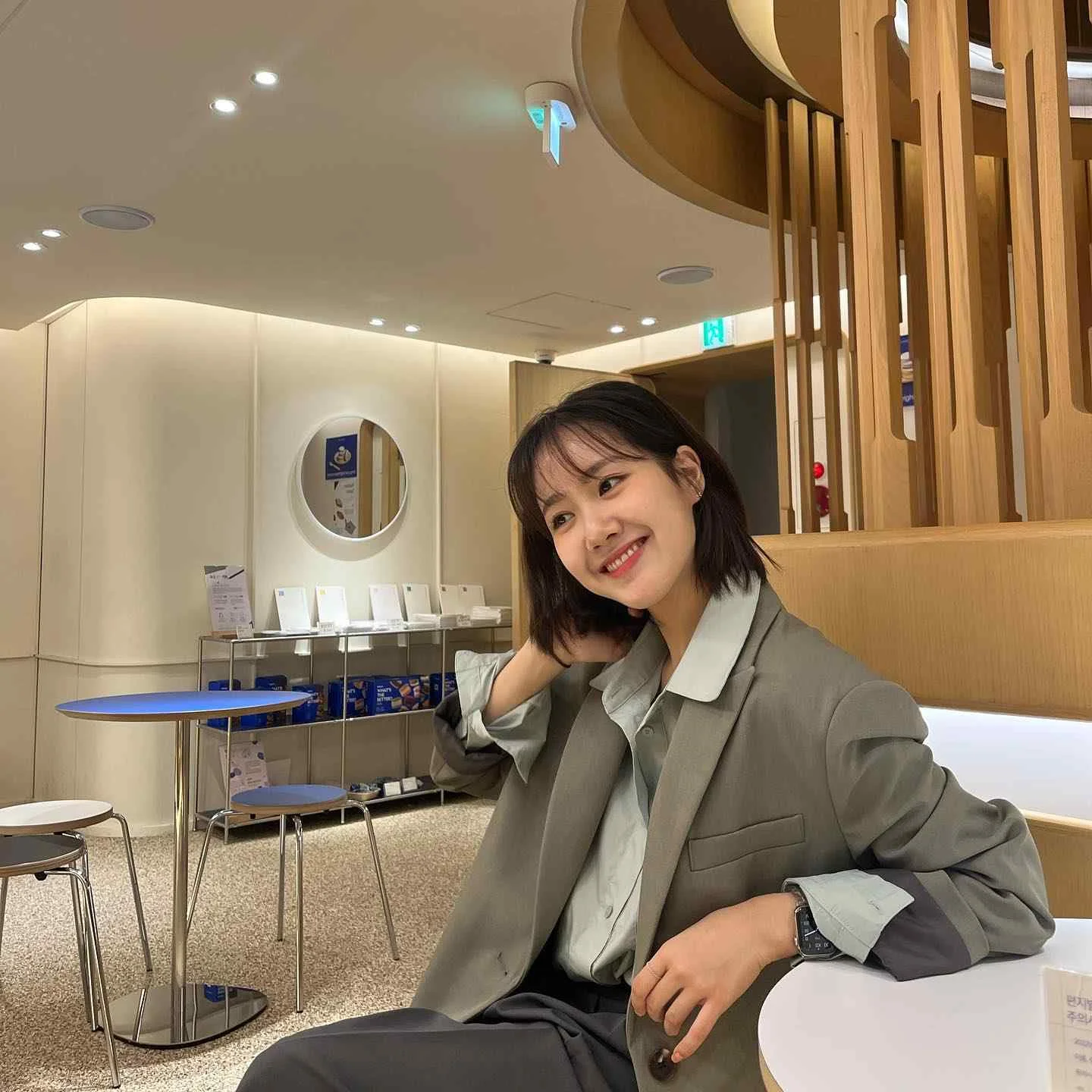 Jin Ji Hee - jin-ji-hee-hot-11.webp